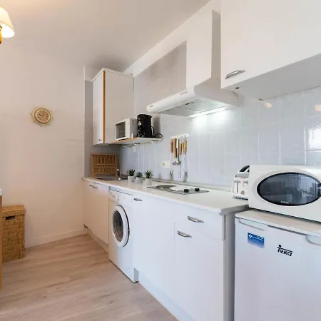 Sant Maurici By Interhome Daire Empuriabrava